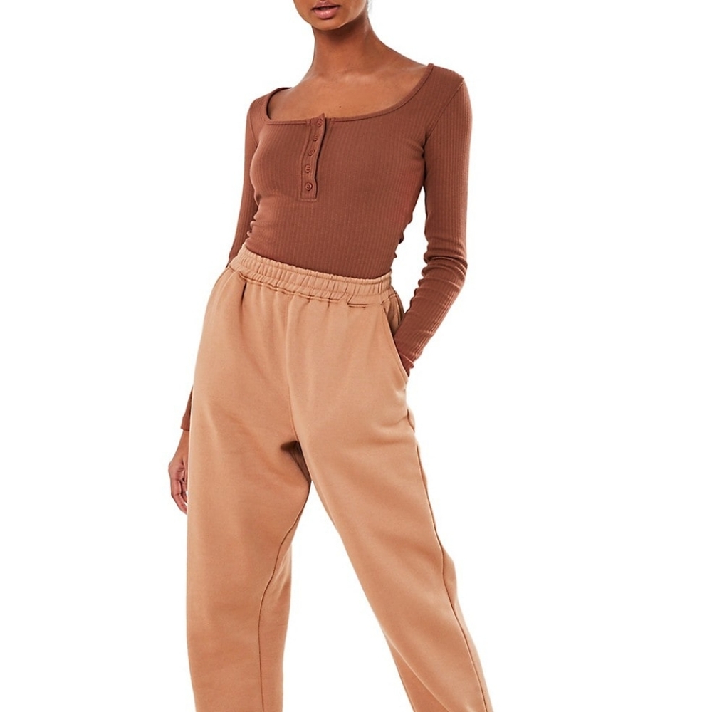 Missguided ribbed long sleeve bodysuit